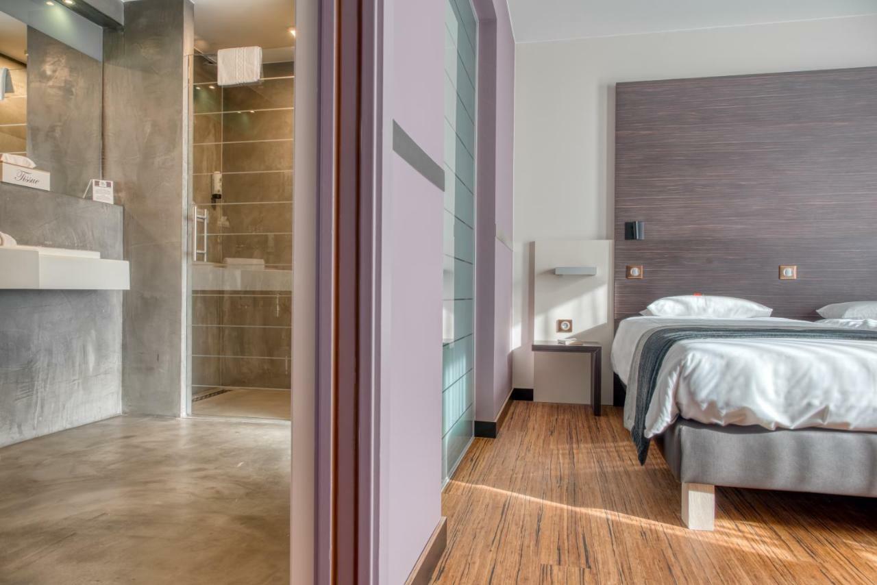 Le Merceny Motel バストーニュ 部屋 写真